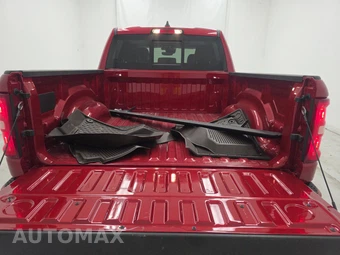 2026 Ram 1500 Laramie Crew Cab Short Bed - miniatura 16