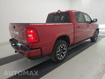 2026 Ram 1500 Laramie Crew Cab Short Bed - miniatura 4