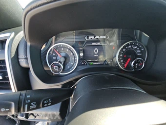2026 Ram 1500 Laramie Crew Cab Short Bed - miniatura 12