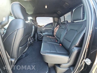2026 Ram 1500 Laramie Crew Cab Short Bed - miniatura 13