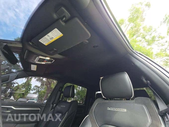 2026 Ram 1500 Laramie Crew Cab Short Bed - miniatura 11