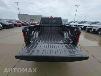 2026 Ram 1500 Laramie Crew Cab Short Bed - miniatura 11
