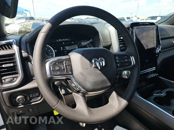 2026 Ram 1500 Laramie Crew Cab Short Bed - miniatura 10