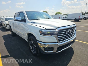 2026 Ram 1500 Laramie Crew Cab Short Bed - miniatura 3