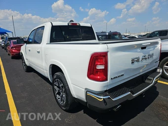 2026 Ram 1500 Laramie Crew Cab Short Bed - miniatura 6