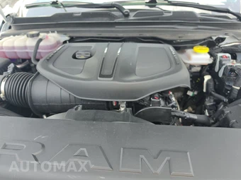 2026 Ram 1500 Laramie Crew Cab Short Bed - miniatura 15