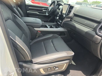 2026 Ram 1500 Laramie Crew Cab Short Bed - miniatura 8
