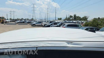 2026 Ram 1500 Laramie Crew Cab Short Bed - miniatura 23