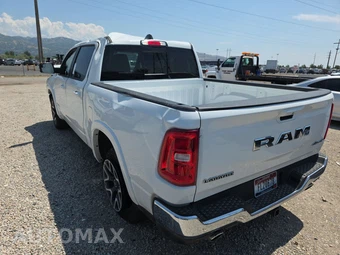 2026 Ram 1500 Laramie Crew Cab Short Bed - miniatura 6