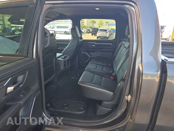 2026 Ram 1500 Laramie Crew Cab Short Bed - miniatura 13