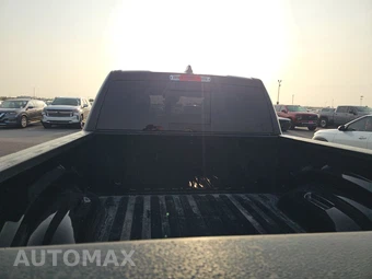 2026 Ram 1500 Laramie Crew Cab Short Bed - miniatura 16