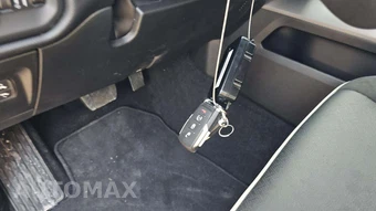 2026 Ram 1500 Laramie Crew Cab Short Bed - miniatura 19