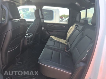 2026 Ram 1500 Limited Crew Cab Short Bed – miniatura 13