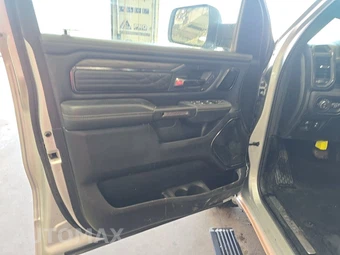 2026 Ram 1500 Limited Crew Cab Short Bed - miniatura 9