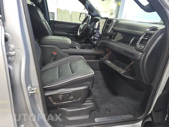 2026 Ram 1500 Limited Crew Cab Short Bed - miniatura 8
