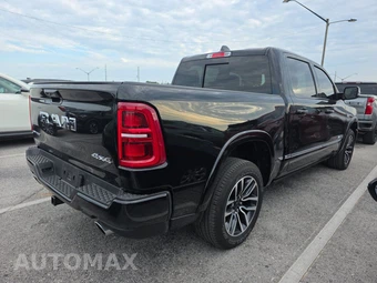 2026 Ram 1500 Limited Crew Cab Short Bed - miniatura 4