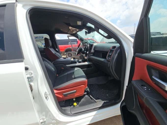 2026 Ram 1500 Rebel Crew Cab Short Bed - miniatura 18