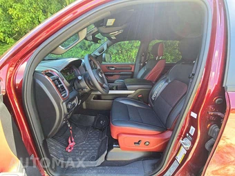2026 Ram 1500 Rebel Crew Cab Short Bed - miniatura 3