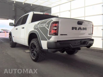 2026 Ram 1500 Rebel Crew Cab Short Bed - miniatura 6