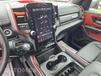 2026 Ram 1500 Rebel Crew Cab Short Bed - miniatura 10