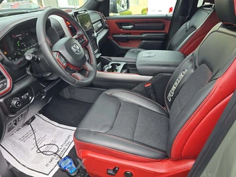 2026 Ram 1500 Rebel Crew Cab Short Bed - miniatura 6