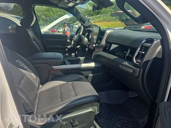 2026 Ram 1500 Rebel Crew Cab Short Bed - miniatura 8
