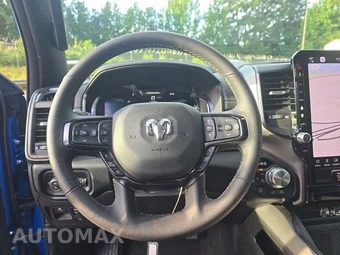 2026 Ram 1500 Rebel Crew Cab Short Bed - miniatura 10