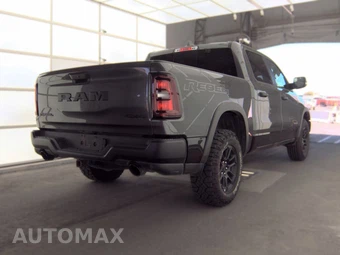 2026 Ram 1500 Rebel Crew Cab Short Bed - miniatura 4