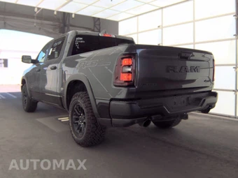 2026 Ram 1500 Rebel Crew Cab Short Bed - miniatura 6