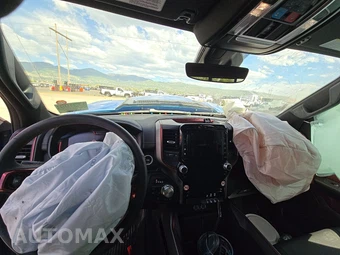 2026 Ram 1500 Rebel Crew Cab Short Bed - miniatura 11