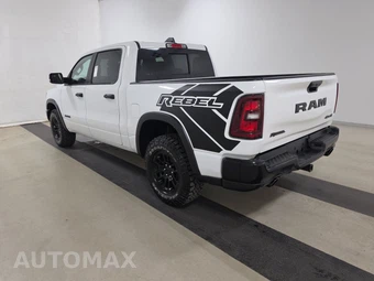 2026 Ram 1500 Rebel Crew Cab Short Bed - miniatura 6