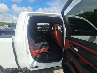 2026 Ram 1500 Rebel Crew Cab Short Bed - miniatura 13
