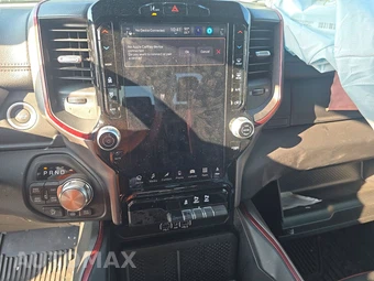 2026 Ram 1500 Rebel Crew Cab Short Bed - miniatura 11