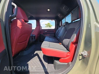 2026 Ram 1500 Rebel Crew Cab Short Bed - miniatura 13