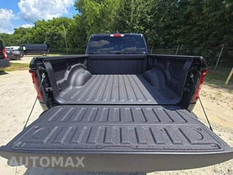 2026 Ram 1500 Rebel Crew Cab Short Bed - miniatura 11