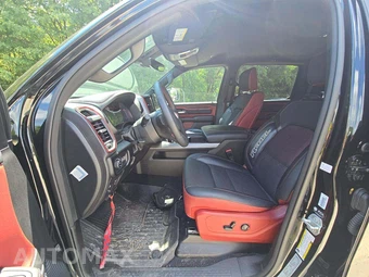 2026 Ram 1500 Rebel Crew Cab Short Bed - miniatura 3