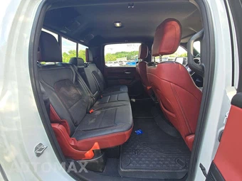 2026 Ram 1500 Rebel Crew Cab Short Bed - miniatura 16
