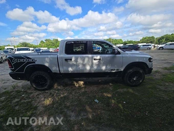 2026 Ram 1500 Rebel Crew Cab Short Bed - miniatura 4