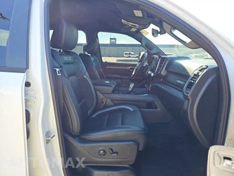 2026 Ram 1500 RHO Crew Cab Short Bed – miniatura 8