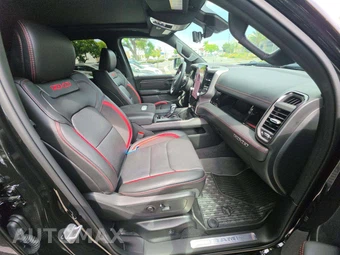 2026 Ram 1500 RHO Crew Cab Short Bed – miniatura 18