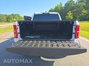 2026 Ram 1500 RHO Crew Cab Short Bed – miniatura 11