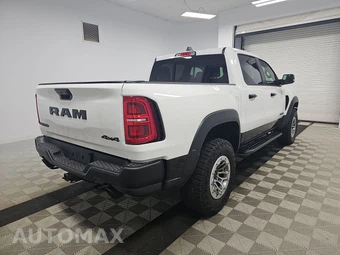 2026 Ram 1500 RHO Crew Cab Short Bed – miniatura 4