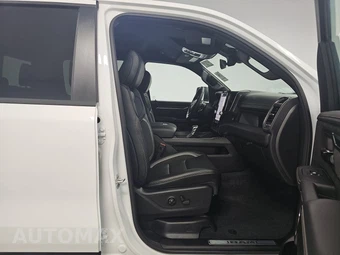 2026 Ram 1500 RHO Crew Cab Short Bed – miniatura 8