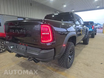 2026 Ram 1500 RHO Crew Cab Short Bed - miniatura 4