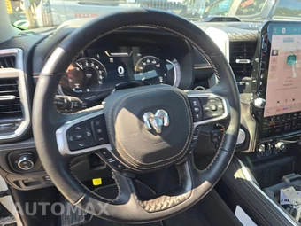 2026 Ram 1500 Tungsten Crew Cab Short Bed - miniatura 10