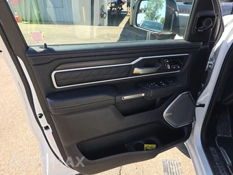 2026 Ram 1500 Tungsten Crew Cab Short Bed - miniatura 9