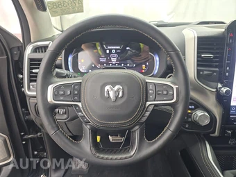 2026 Ram 1500 Tungsten Crew Cab Short Bed – miniatura 10