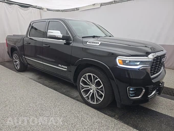 2026 Ram 1500 Tungsten Crew Cab Short Bed – miniatura 3