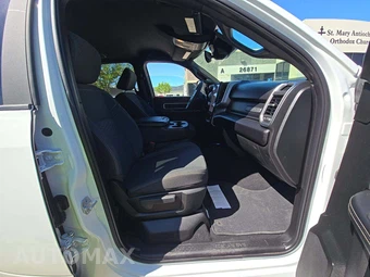 2026 Ram 2500 Big Horn Crew Cab Long Bed - miniatura 18