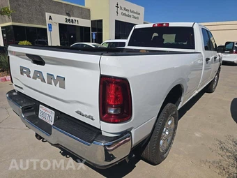 2026 Ram 2500 Big Horn Crew Cab Long Bed - miniatura 3